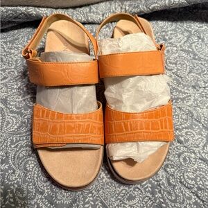 Vionic Brielle Women's Sandals